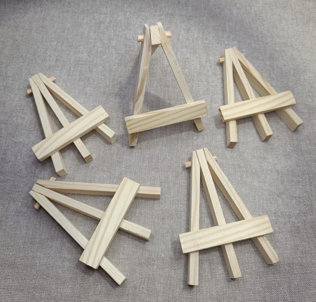 Easel1